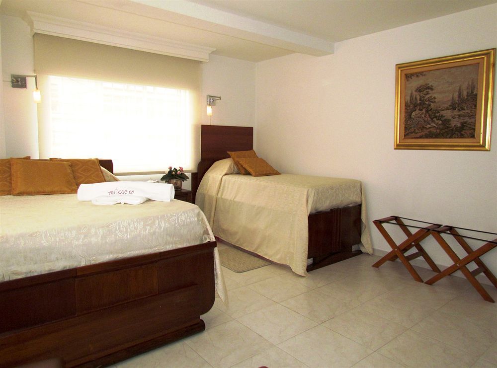 La Santa Maria Bed and Breakfast Bogotá Esterno foto